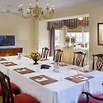 Warwick Melrose Hotel 